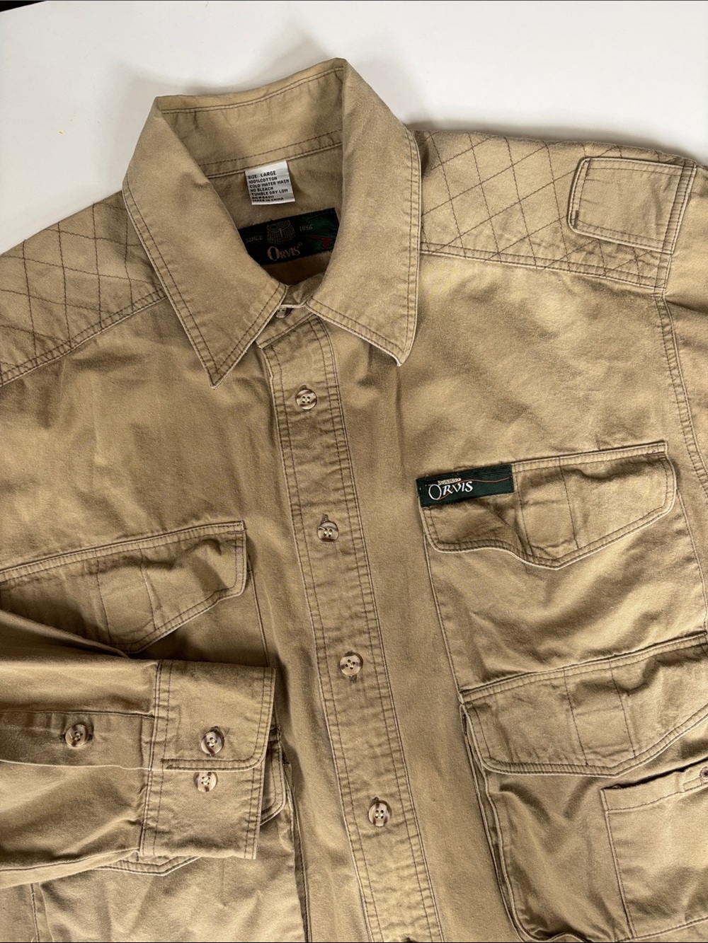 Vintage ORVIS Khaki Tan Fishing Shirt Mens Large Shooting Hunting Safari Pockets